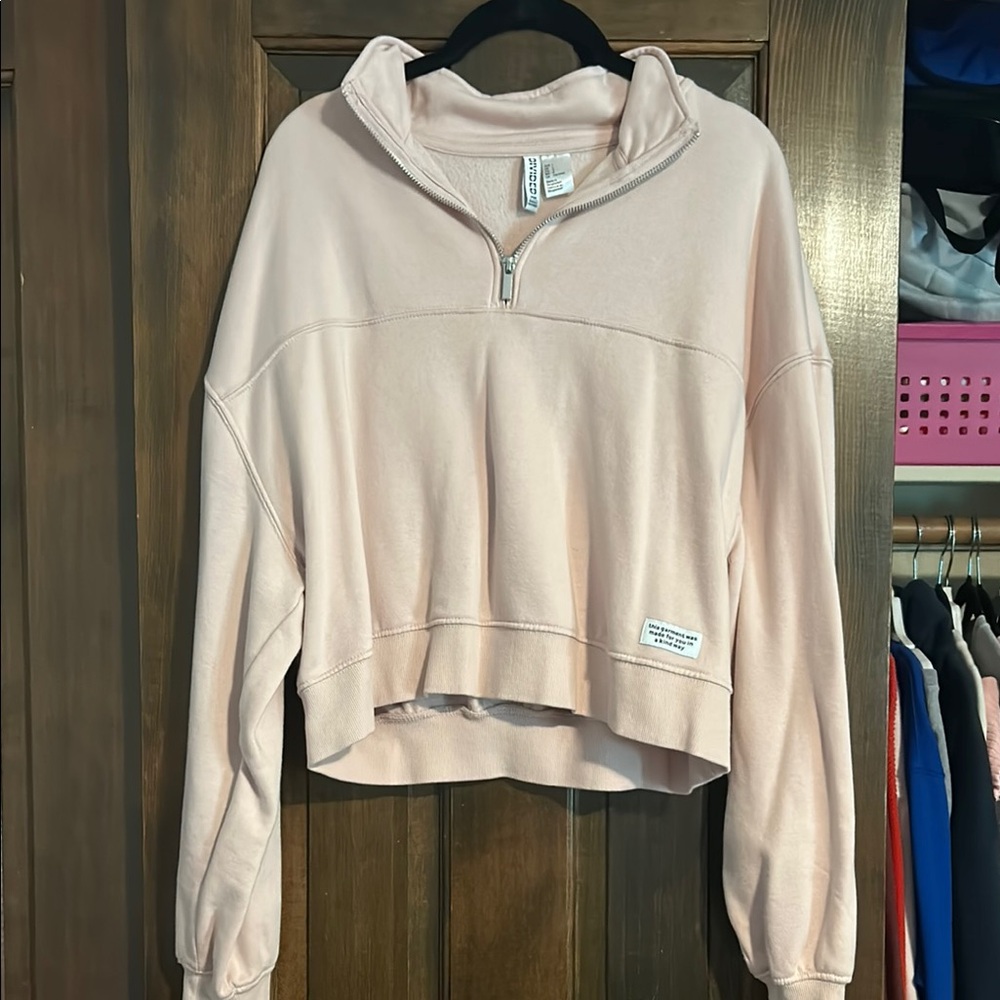 Pink Cropped Polo Sweatshirt with Long Sleeves